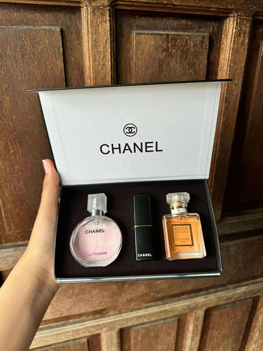 CHANEL 3IN 1 MAKEUP GIFT SET