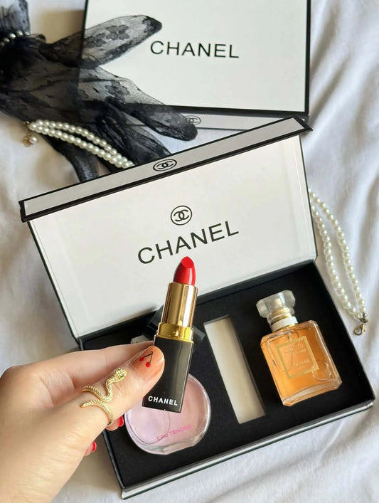 CHANEL 3IN 1 MAKEUP GIFT SET